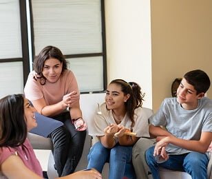 Fun Group Therapy Activities for Teens