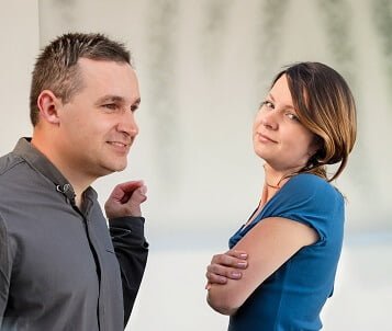 signs you can't trust your partner